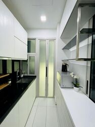 West Coast Drive (D5), Terrace #593692561
